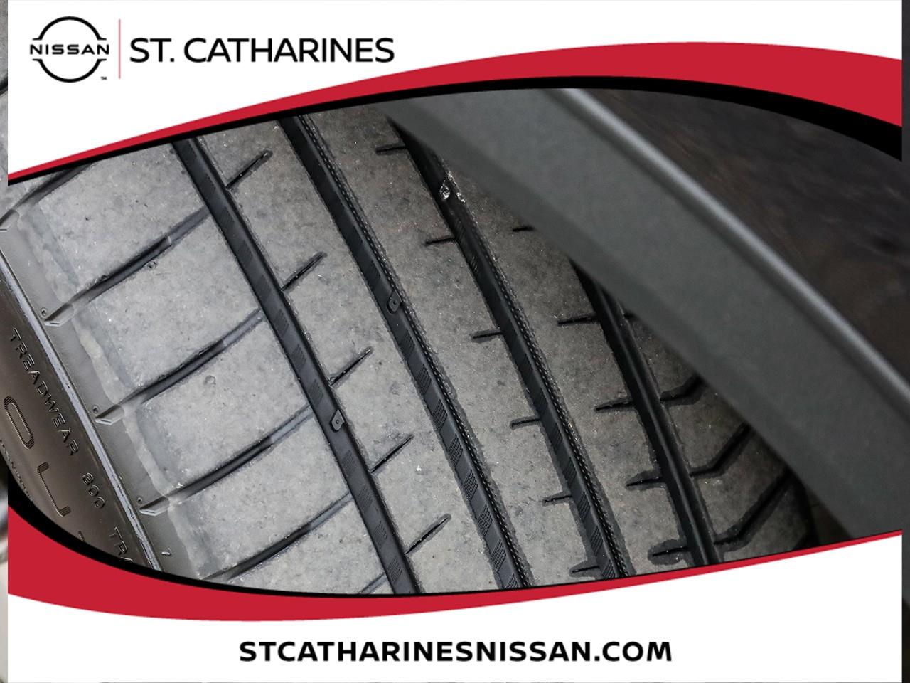 2021 Ford Escape Titanium Hybrid Photo