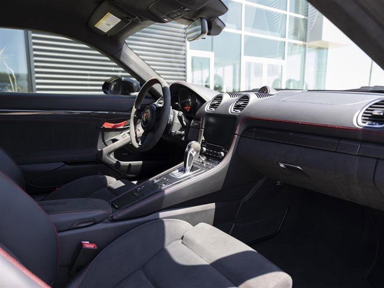 2022 Porsche 718 Cayman GT4 Black Photo