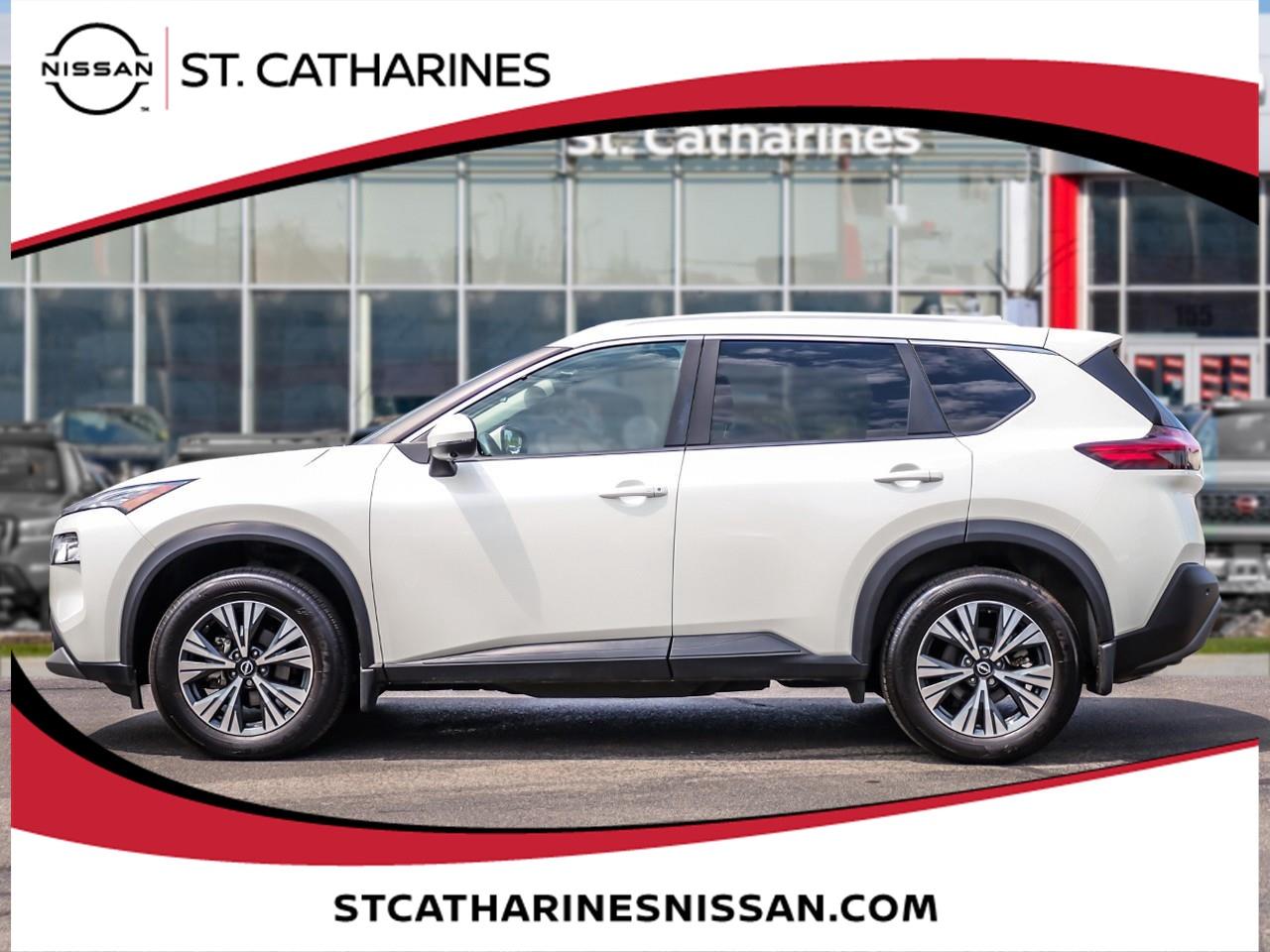 2023 Nissan Rogue SV MOONROOF Photo2