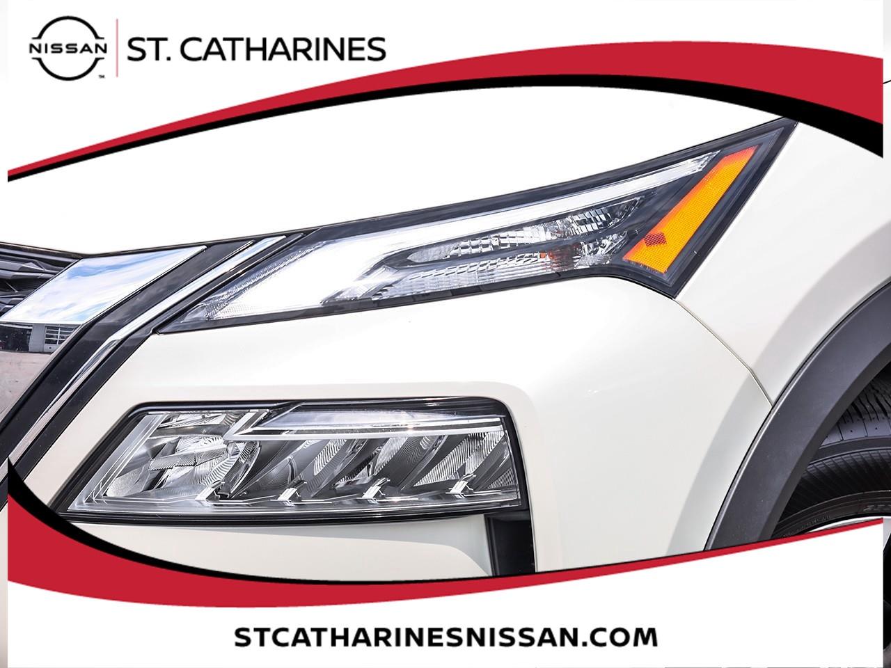 2023 Nissan Rogue SV MOONROOF Photo