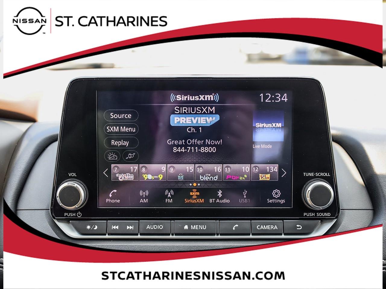 2023 Nissan Rogue SV MOONROOF Photo