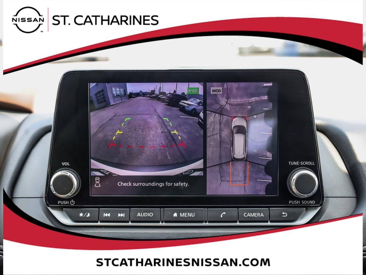 2023 Nissan Rogue SV MOONROOF Photo