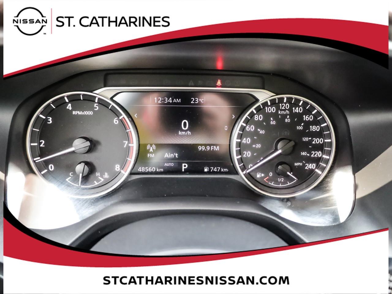 2023 Nissan Rogue SV MOONROOF Photo