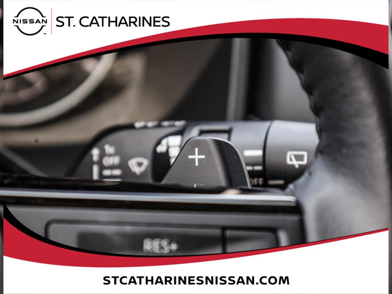 2023 Nissan Rogue SV MOONROOF Photo