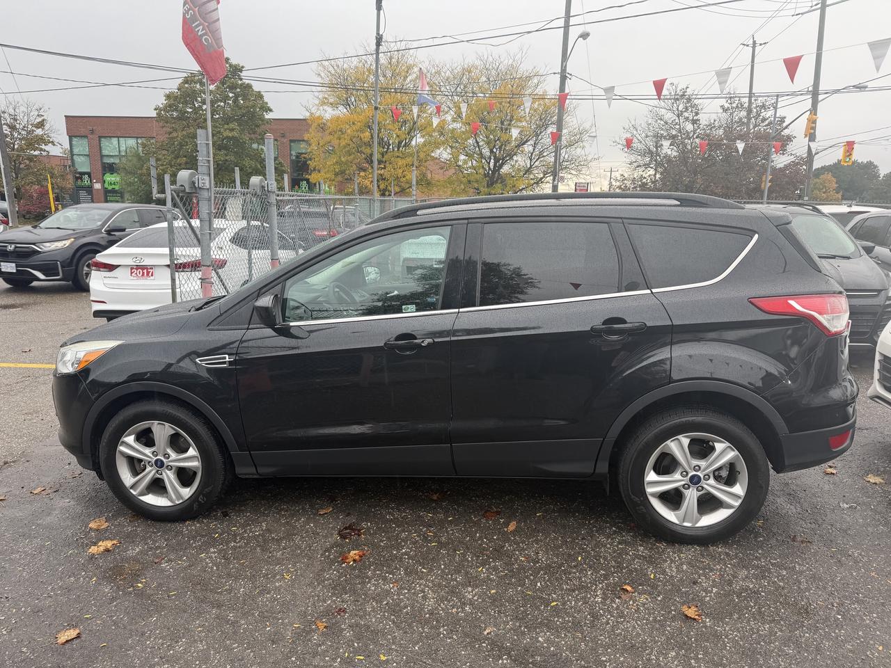 2015 Ford Escape *** 3 YEAR WARRANTY INCLUDED *** Photo
