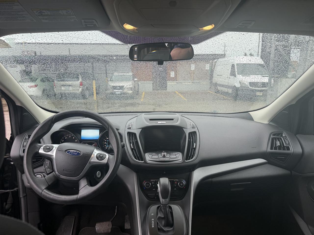 2015 Ford Escape *** 3 YEAR WARRANTY INCLUDED *** Photo