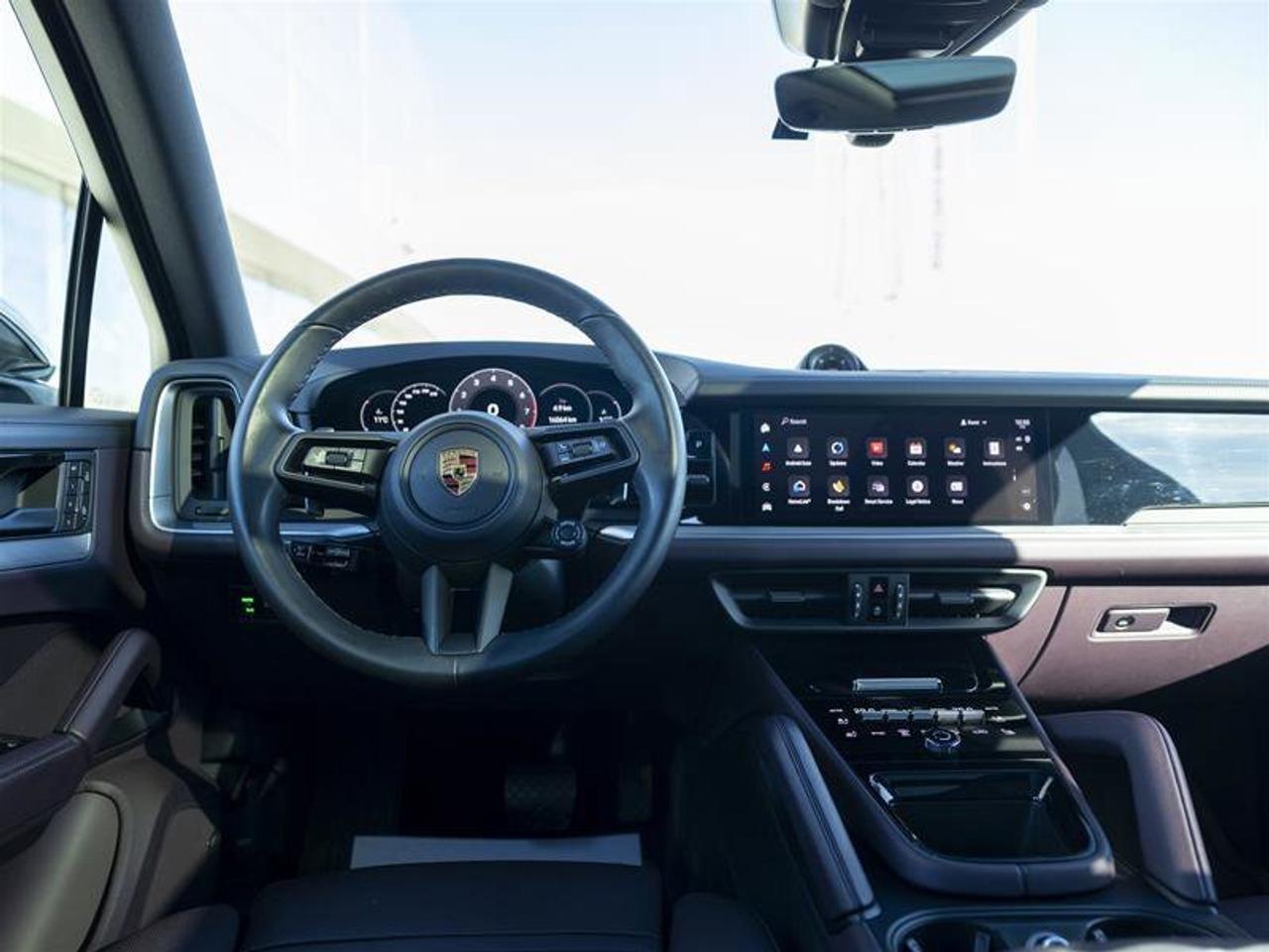 2024 Porsche Cayenne E-Hybrid Blue Photo