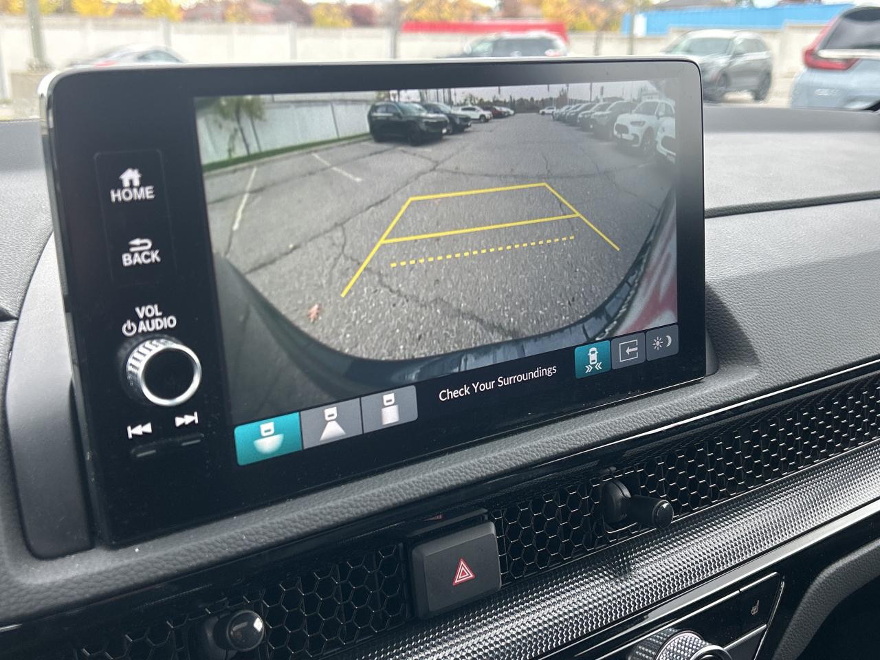 2024 Honda CR-V Hybrid Touring Leather  Navigation  Sunroof  CarPlay Photo