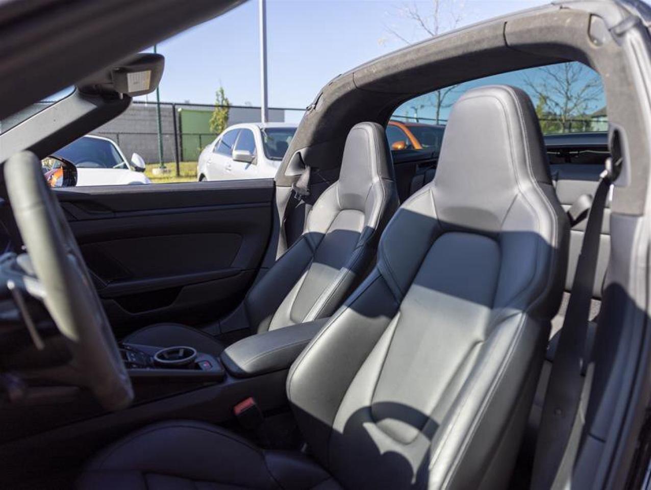 2022 Porsche 911 4 GTS Black Photo