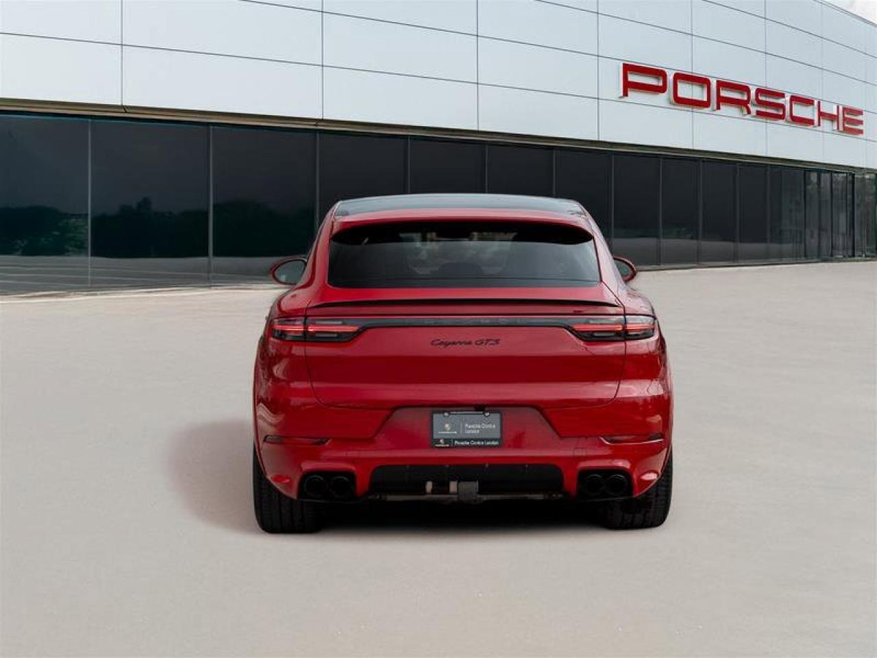 2023 Porsche Cayenne GTS Red Photo4