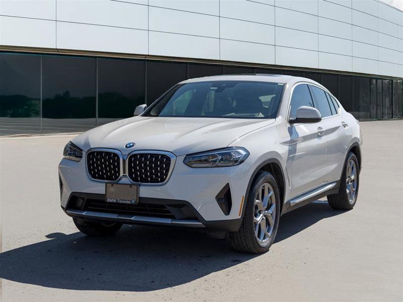 2025 BMW X4 xDrive30i White Photo