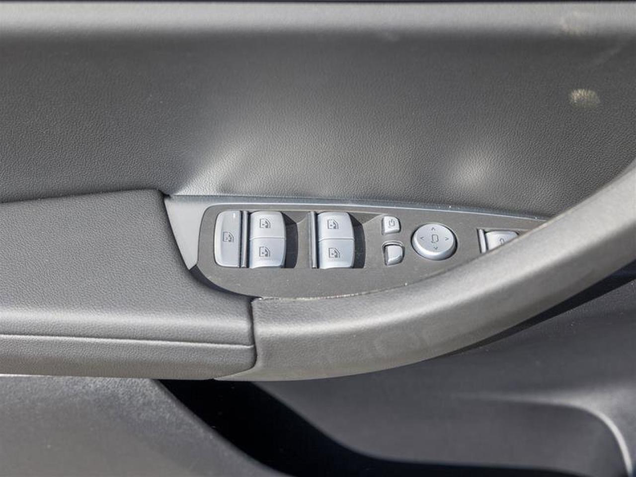 2025 BMW X4 xDrive30i White Photo