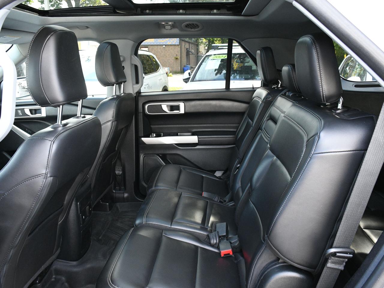 2022 Ford Explorer XLT Certified   Bluetooth   Heated Front Seats   B Photo