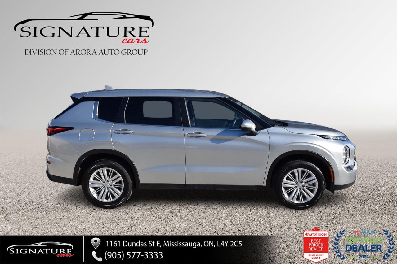 2024 Mitsubishi Outlander ES S-AWC / NO ACCIDENT / CARPLAY / BSM / 7 SEATER Photo2