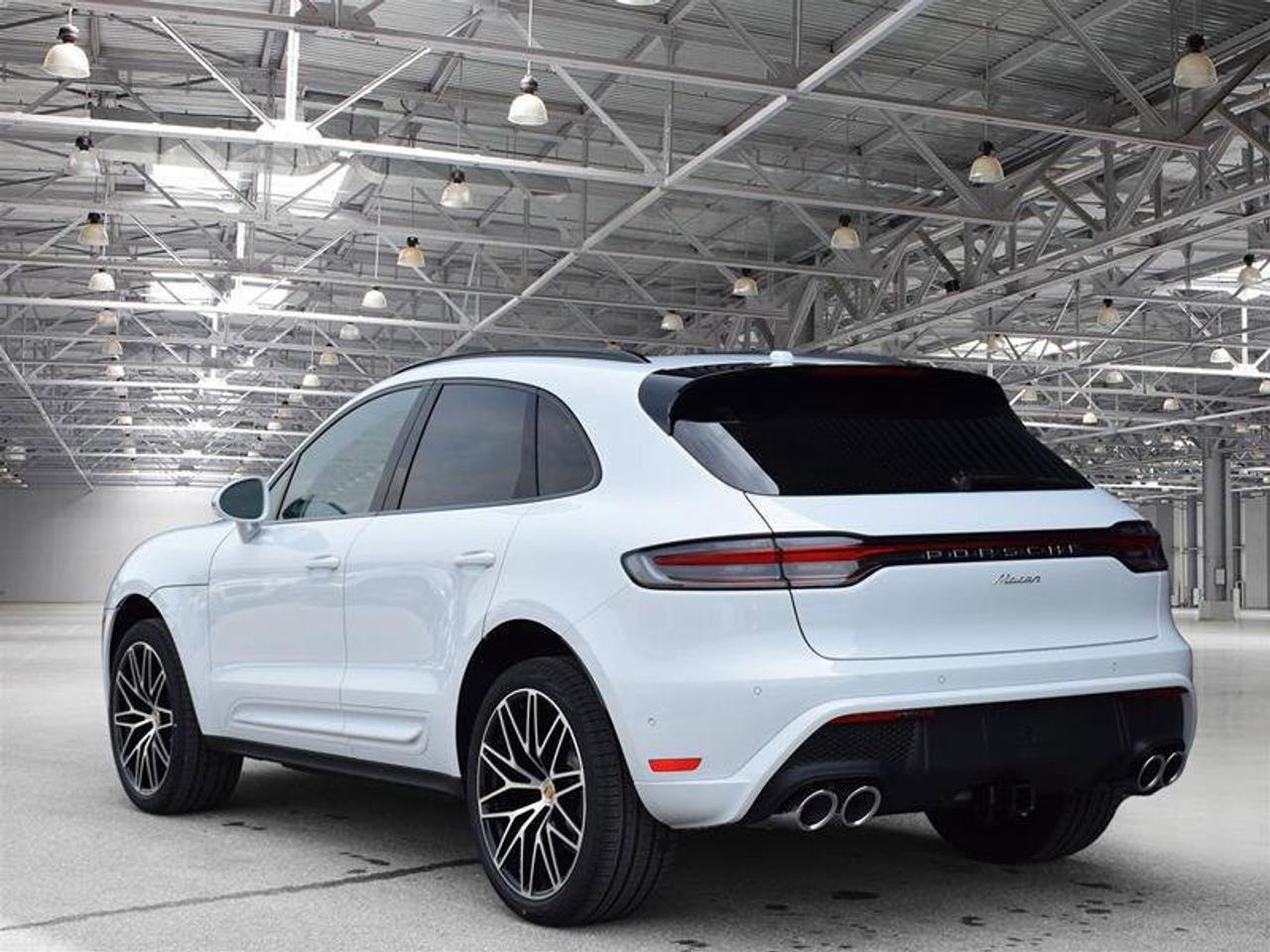 2024 Porsche Macan AWD White Photo