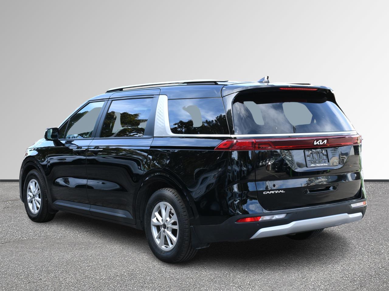 2024 Kia Carnival LX+ CPO   Ex-Rental   Bluetooth   Backup Camera Photo3