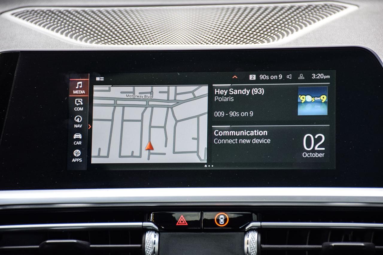 2021 BMW 3 Series 330i xDrive AWD / NO ACCIDENT/SUNROOF/LEATHER/NAVI Photo