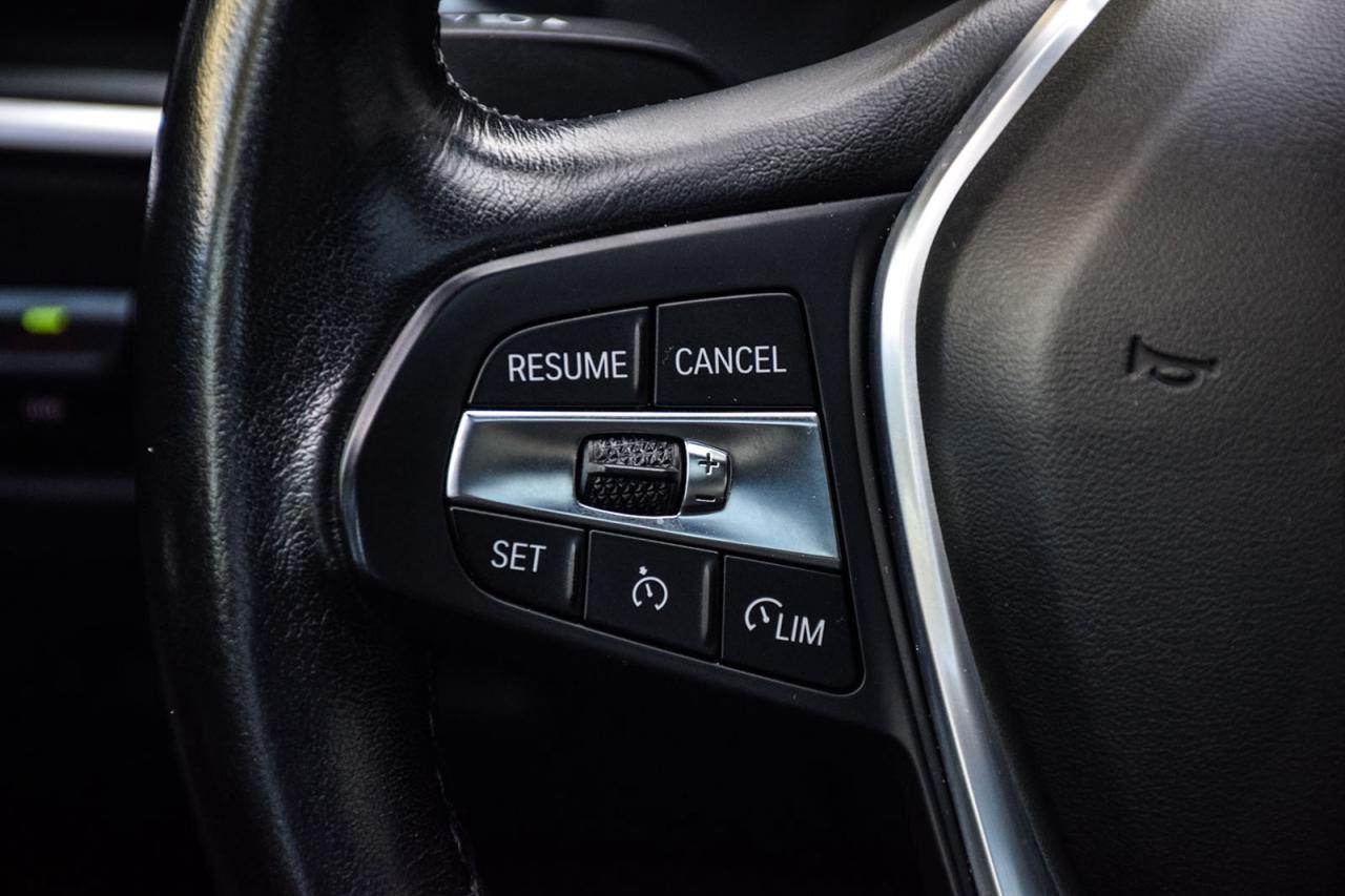 2021 BMW 3 Series 330i xDrive AWD  No Accident Sunroof Leather Navi Photo