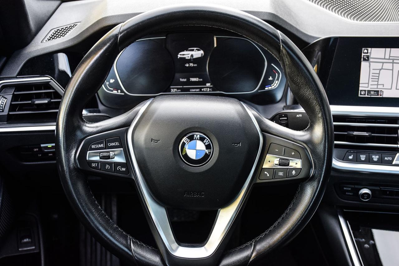 2021 BMW 3 Series 330i xDrive AWD / NO ACCIDENT/SUNROOF/LEATHER/NAVI Photo