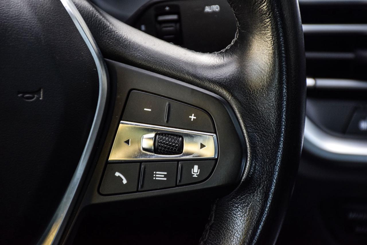 2021 BMW 3 Series 330i xDrive AWD  No Accident Sunroof Leather Navi Photo