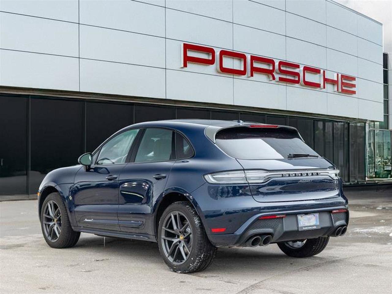 2023 Porsche Macan T Blue Photo