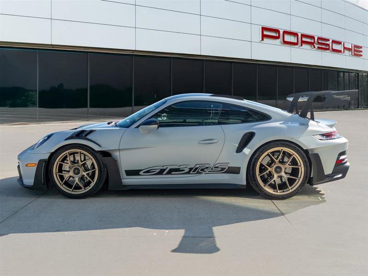 2025 Porsche 911 GT3 RS Gray Photo