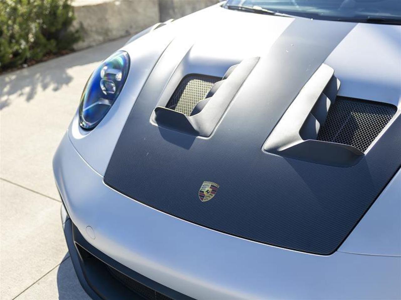 2025 Porsche 911 GT3 RS Gray Photo