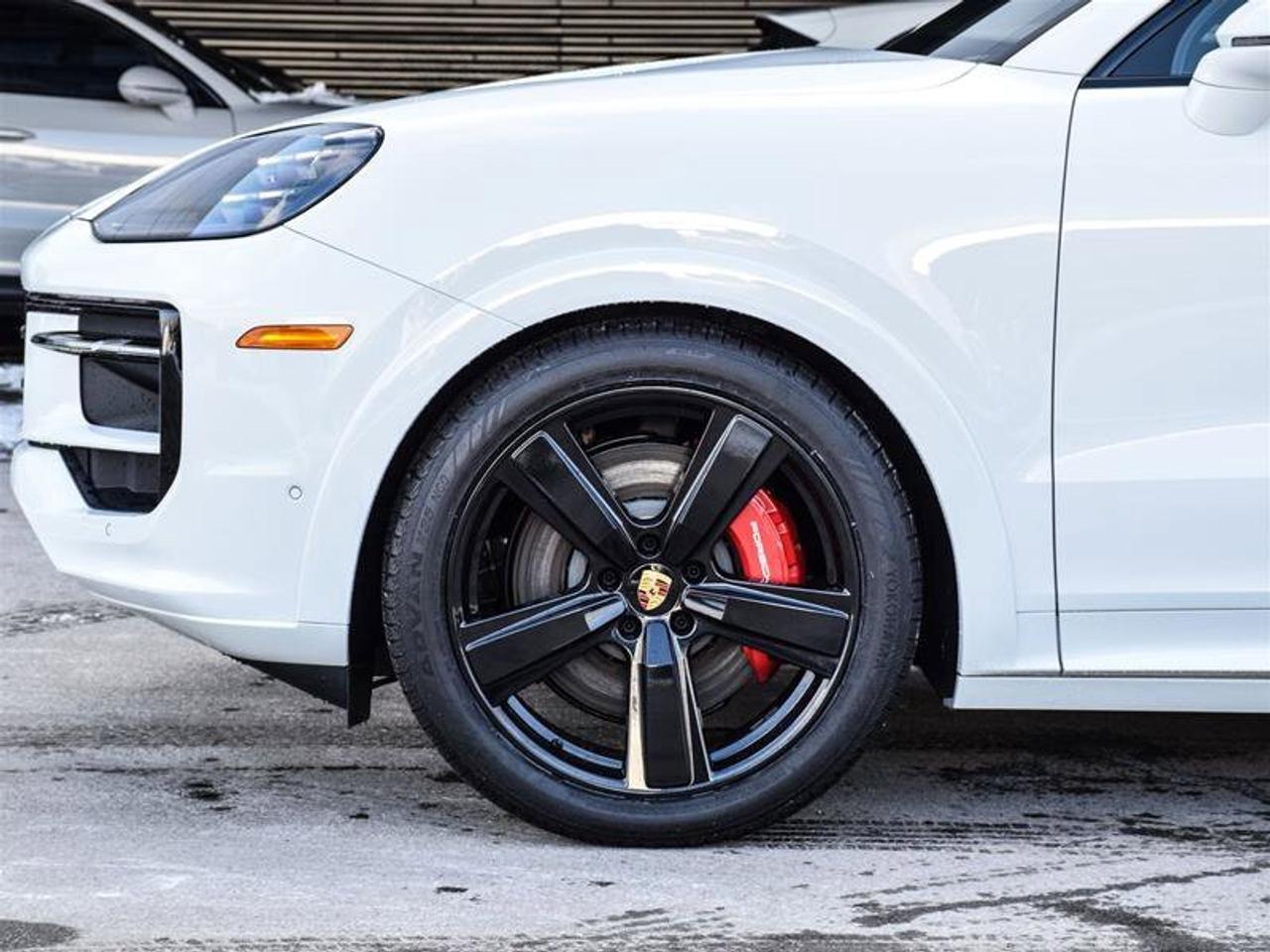 2024 Porsche Cayenne S White Photo