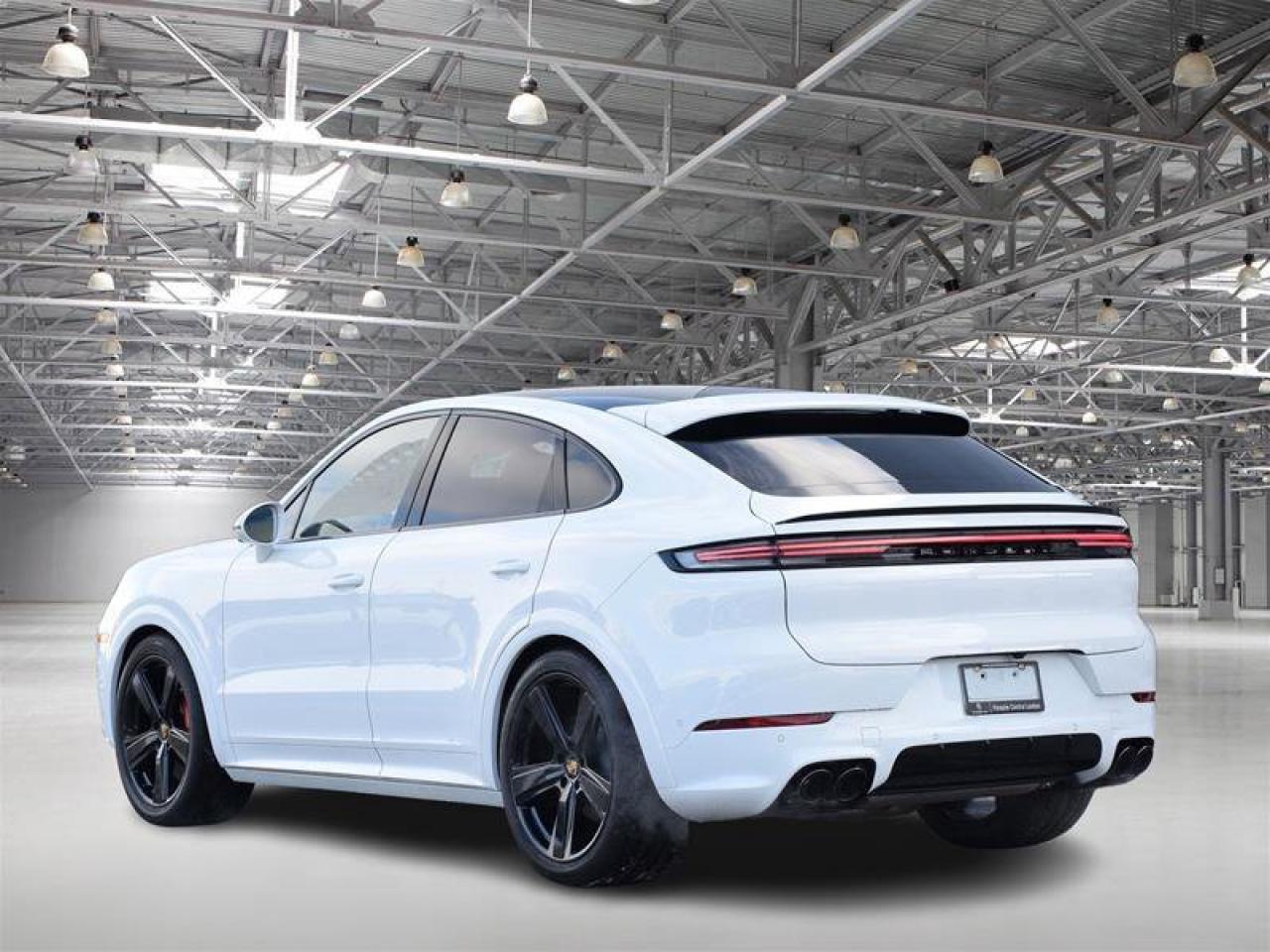 2024 Porsche Cayenne S White Photo
