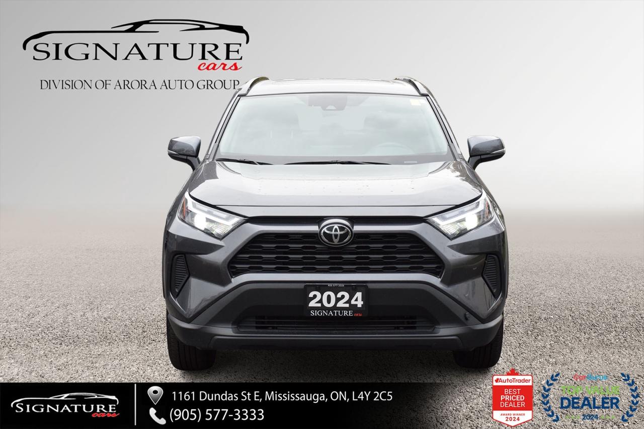 2024 Toyota RAV4 XLE AWD / NO ACCIDENT /SUNROOF / CARPLAY / BSM Photo