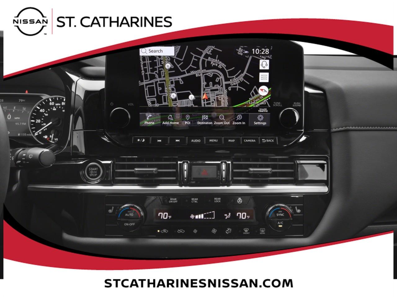 2025 Nissan Pathfinder SL Photo