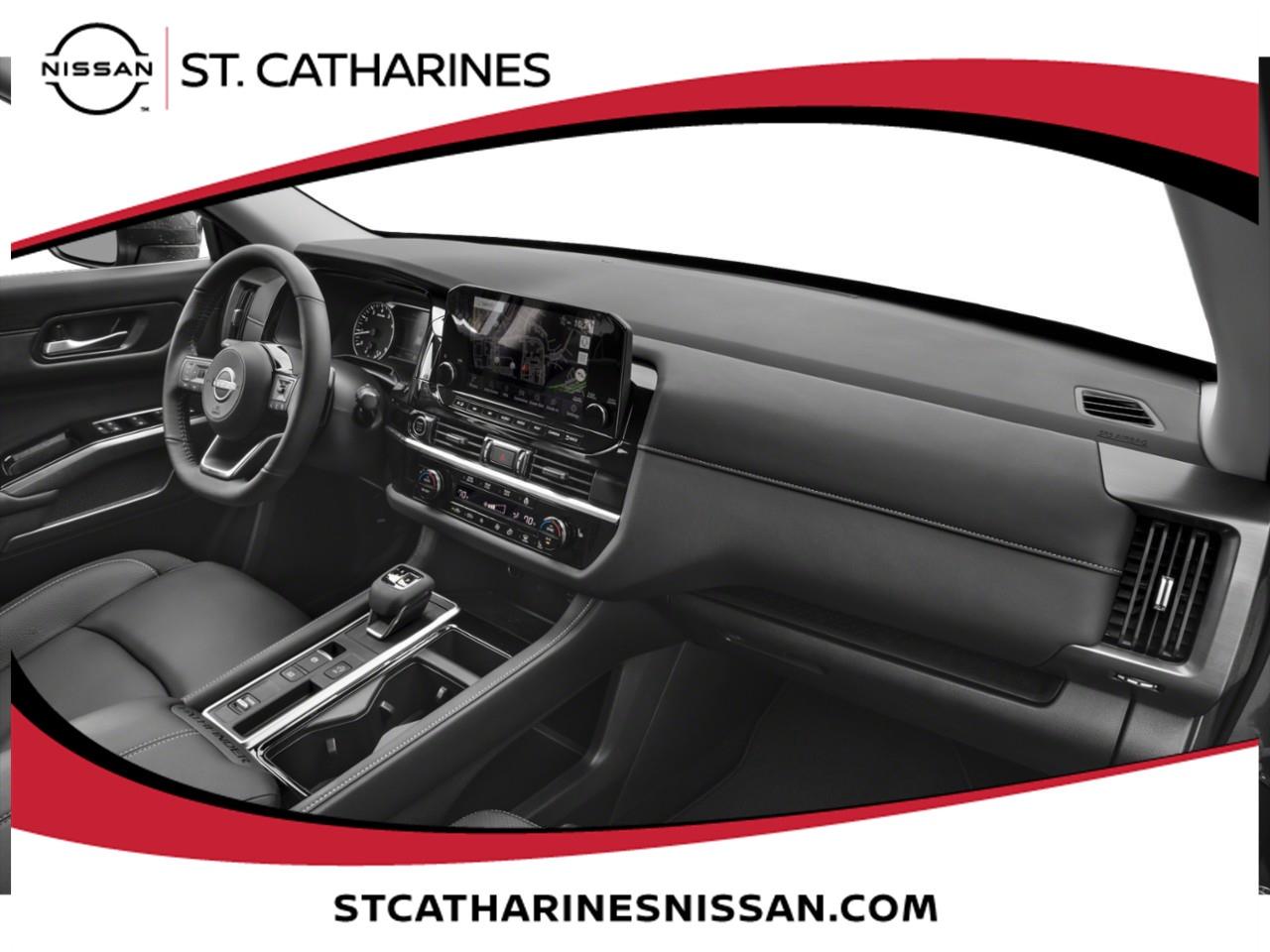 2025 Nissan Pathfinder SL Photo