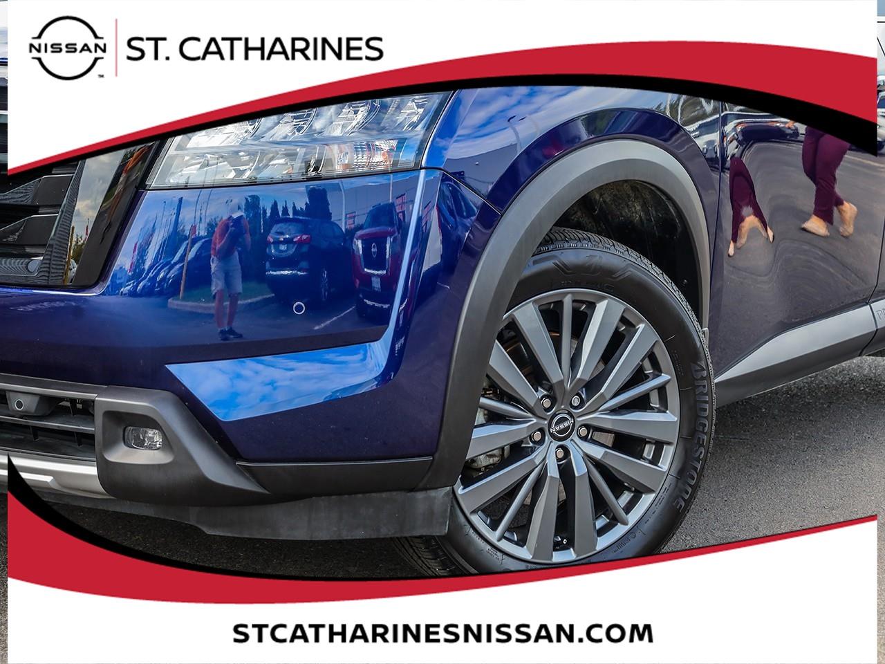 2025 Nissan Pathfinder SL Photo