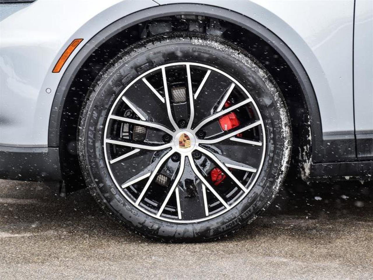 2025 Porsche Macan Electric 4S Silver Photo