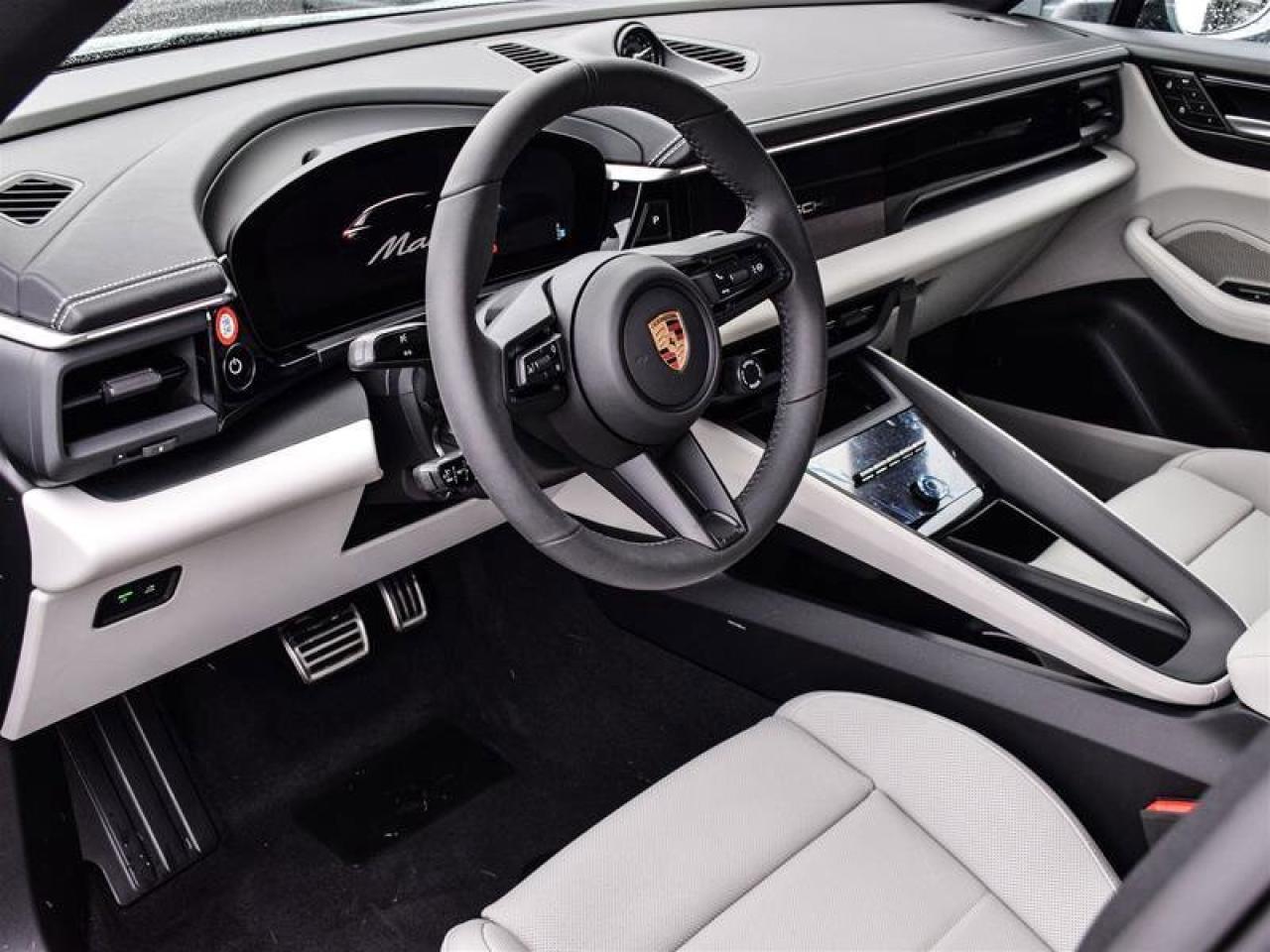 2025 Porsche Macan Electric 4S Silver Photo