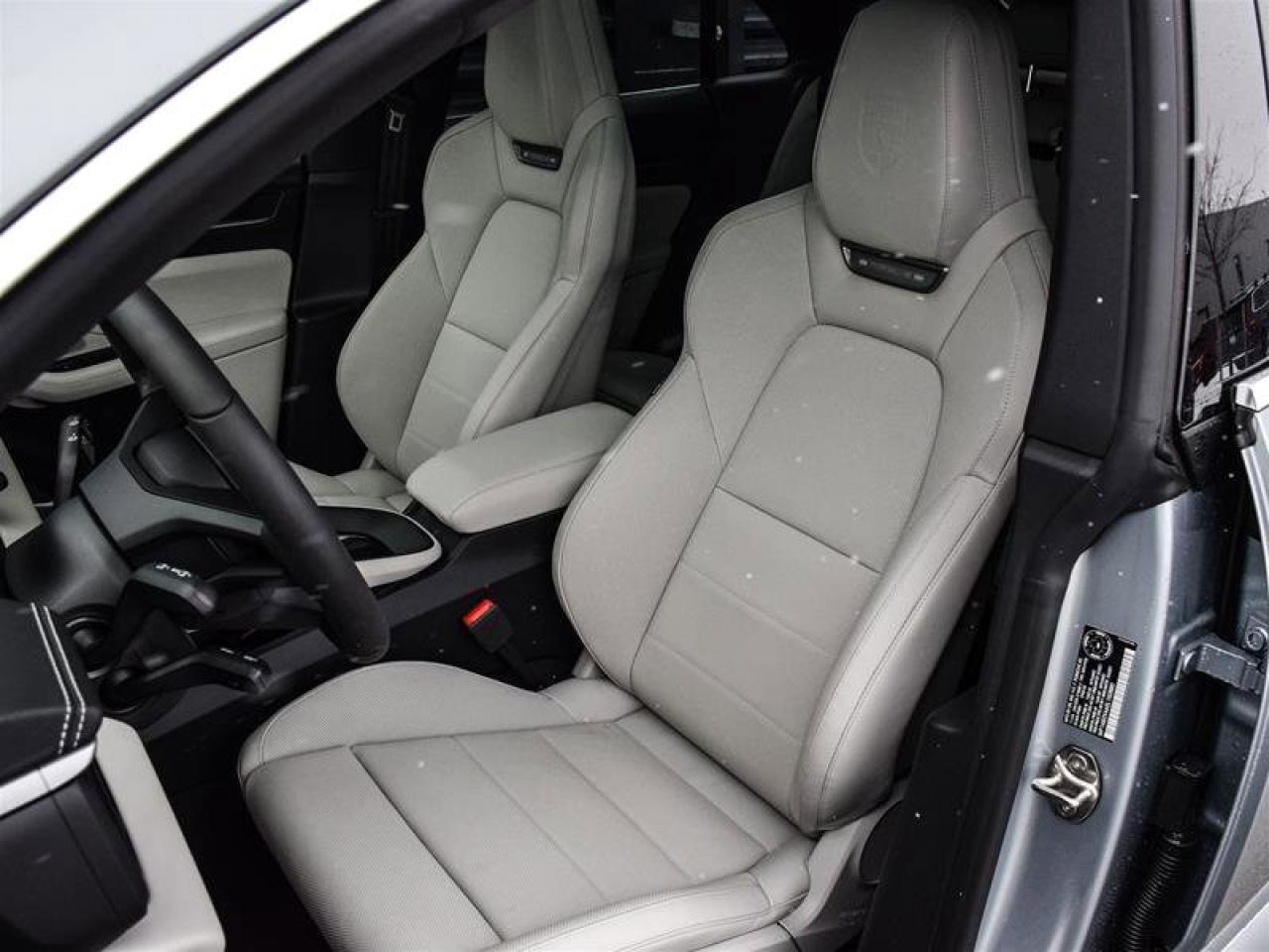 2025 Porsche Macan Electric 4S Silver Photo