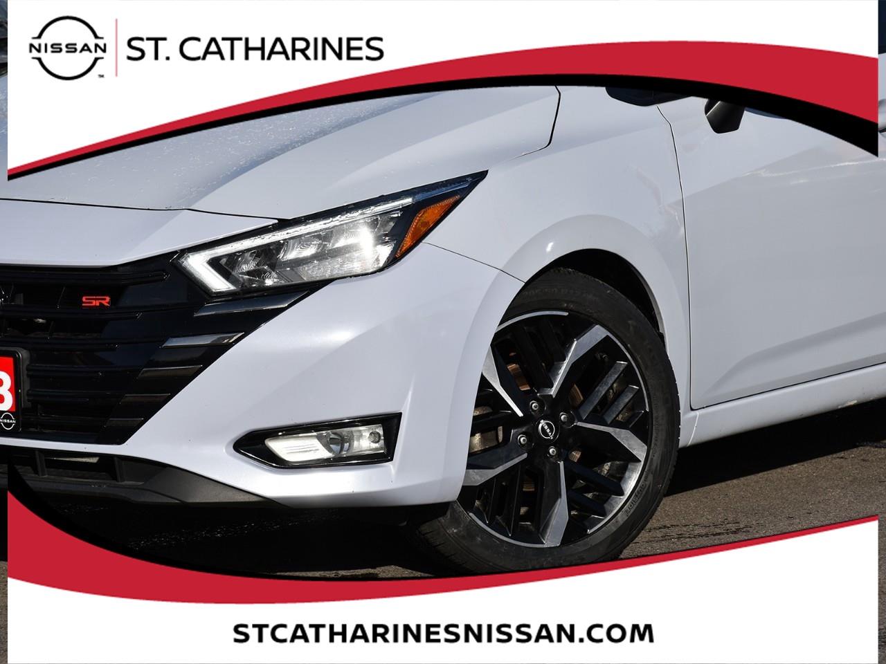 2023 Nissan Versa SR Photo