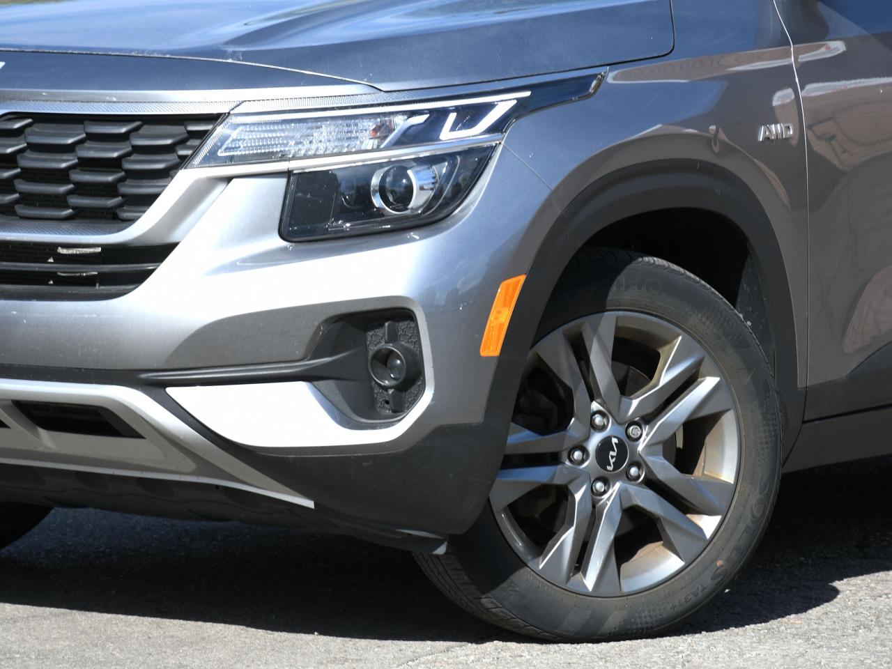 2022 Kia Seltos LX CPO  Clean Carfax  Carplay /Android Auto  Heate Photo