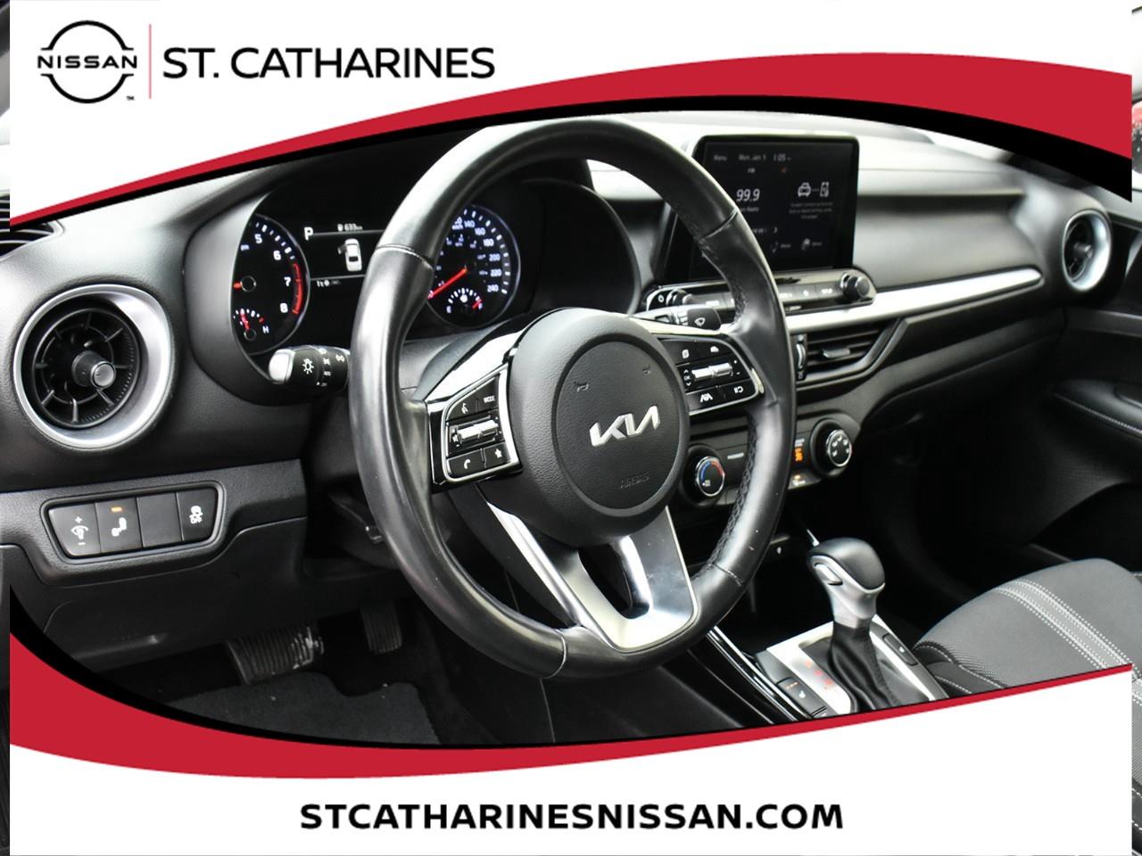 2023 Kia Forte EX Photo