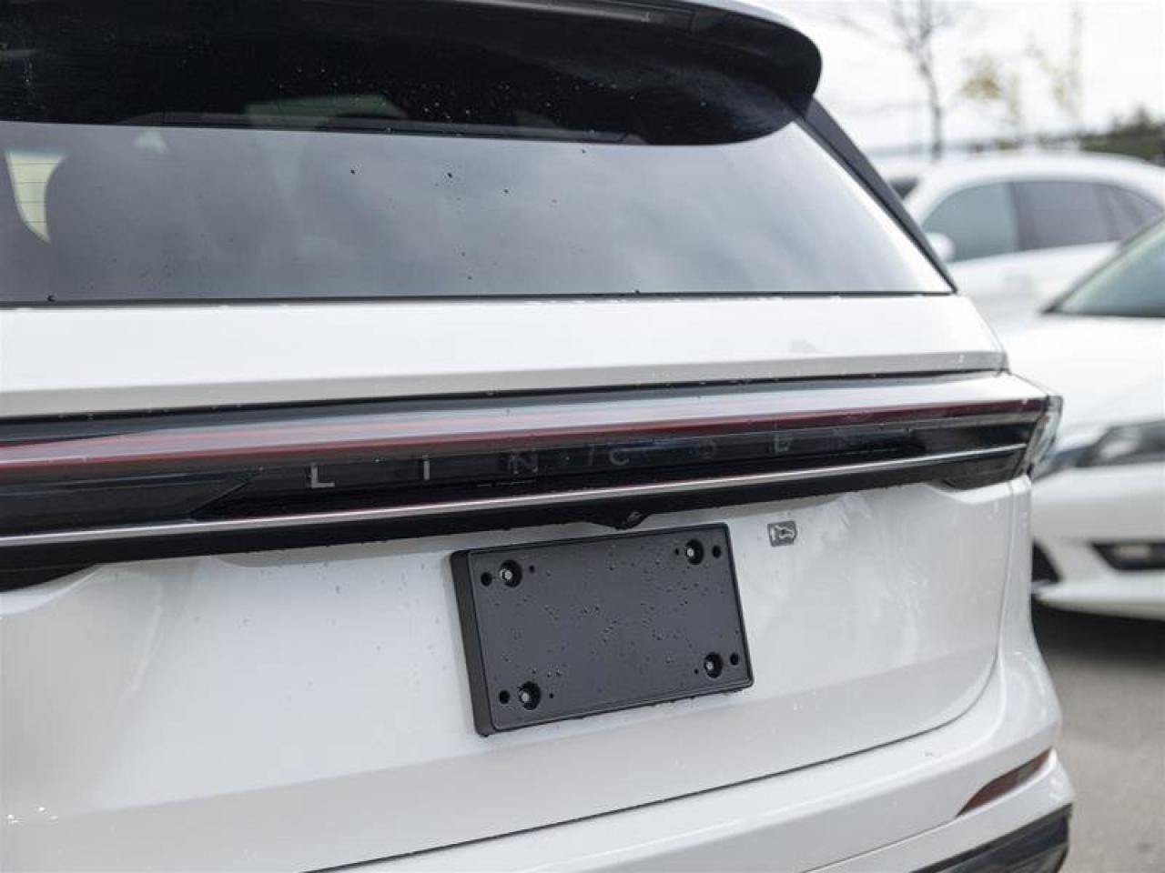 2024 Lincoln Nautilus Reserve White Photo