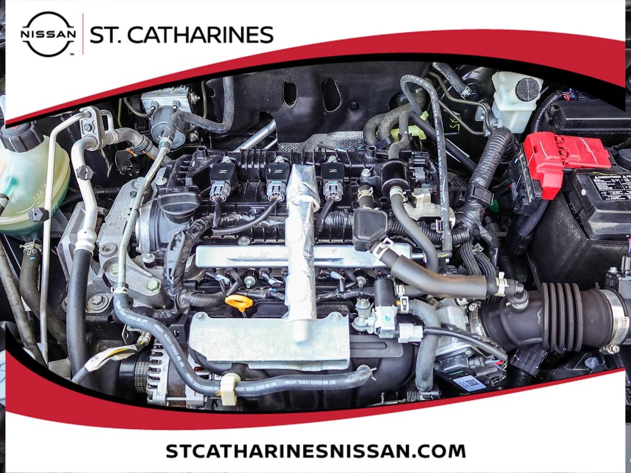 2023 Nissan Kicks SV Photo4