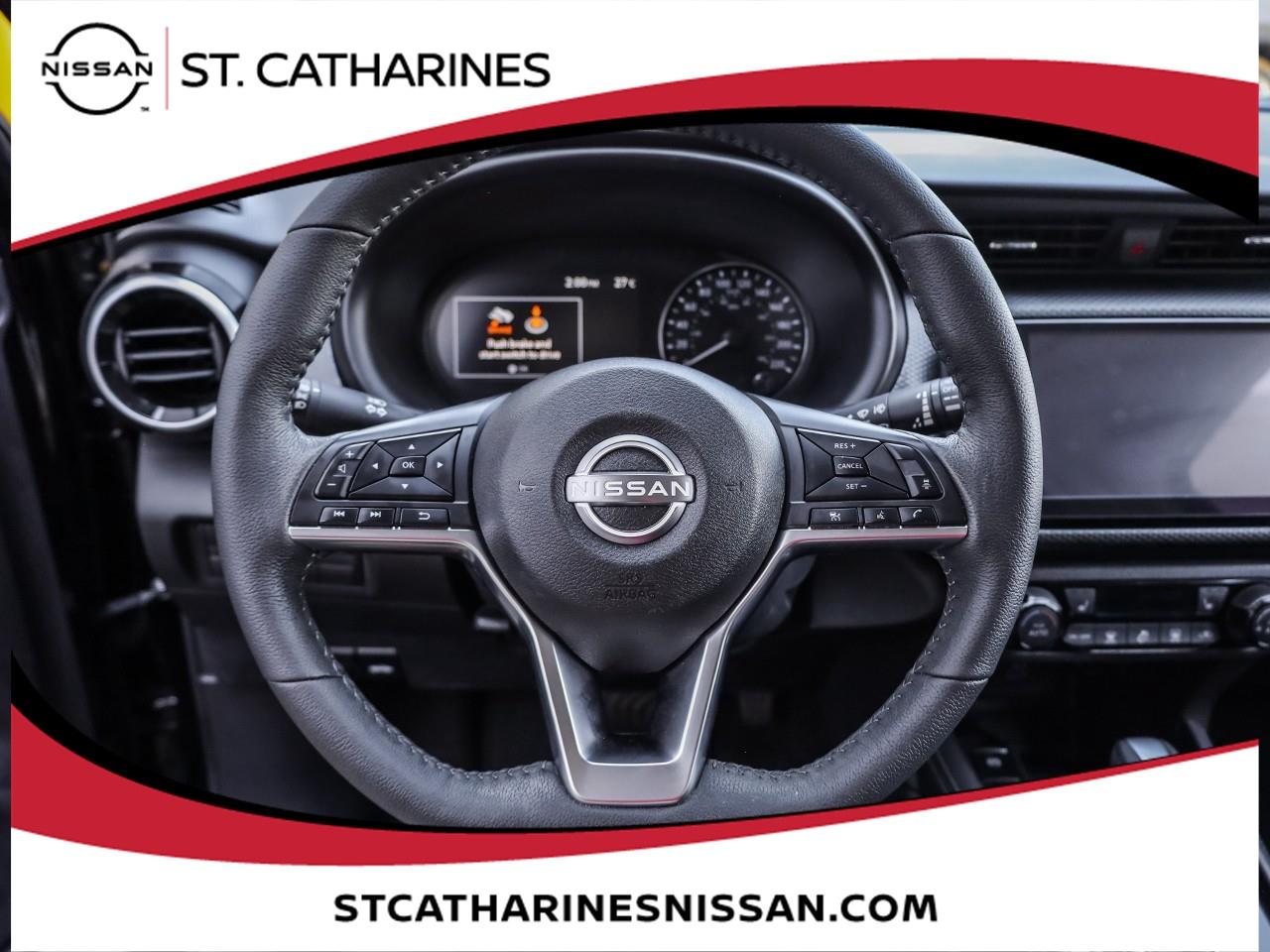 2023 Nissan Kicks SV Photo