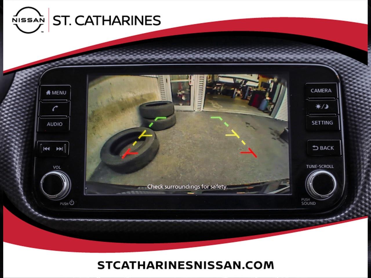 2023 Nissan Kicks SV Photo