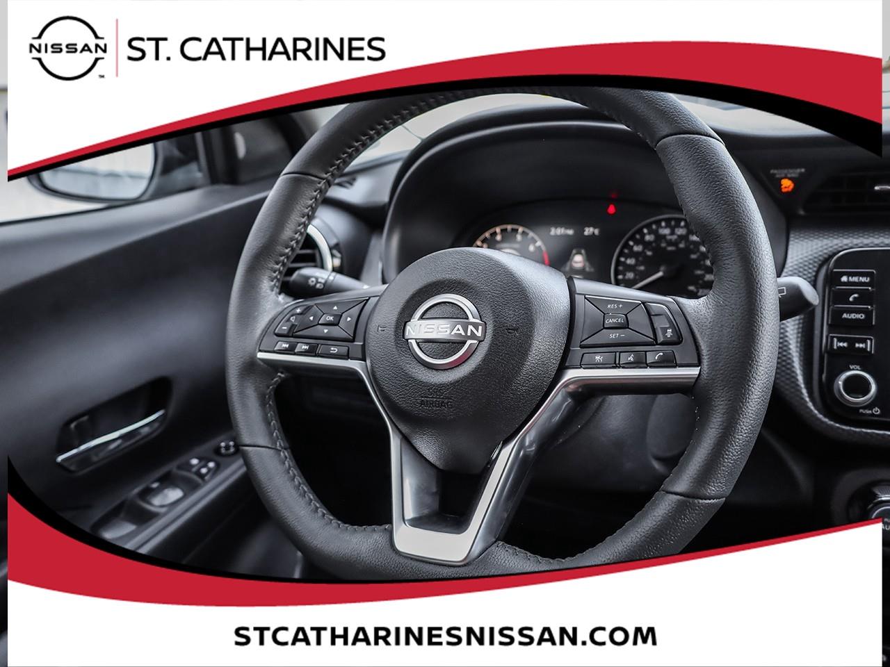 2023 Nissan Kicks SV Photo