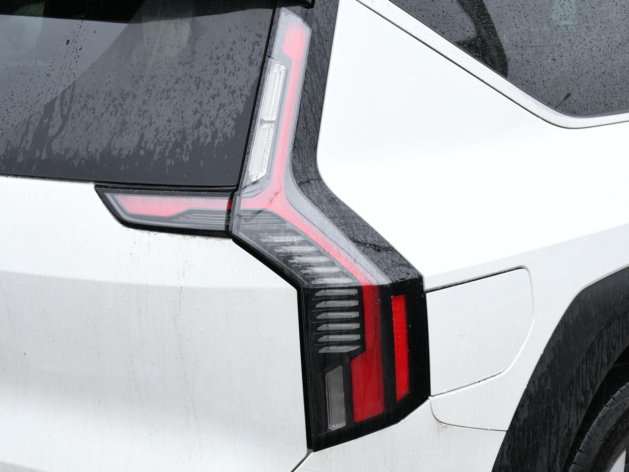 2024 Kia EV9 Land CPO   NAVI   Backup Camera   Blindspot Monito Photo