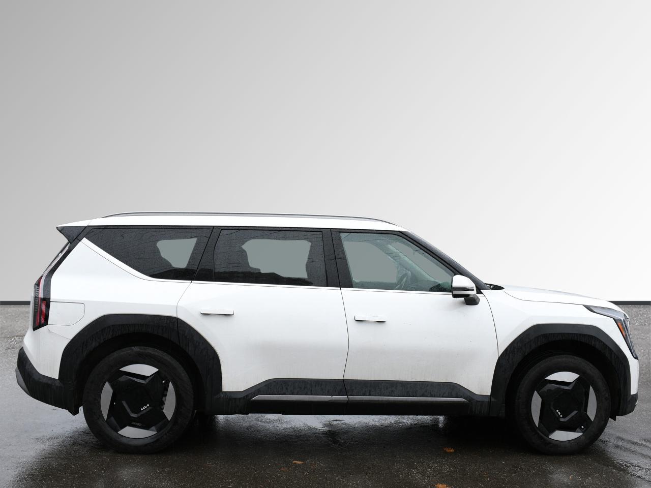 2024 Kia EV9 Land CPO   NAVI   Backup Camera   Blindspot Monito Photo2