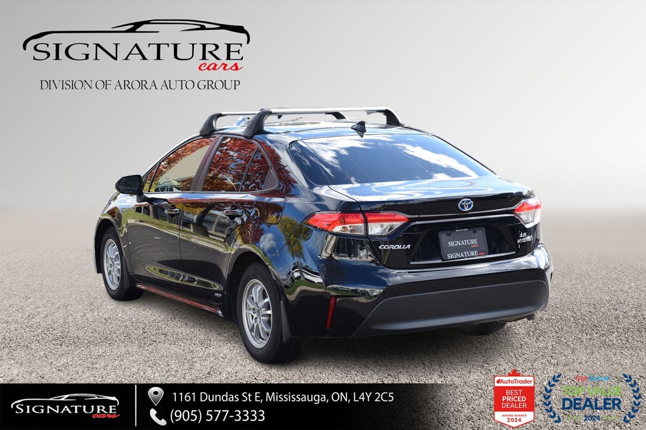 2023 Toyota Corolla Hybrid LE AWD / NO ACCIDENT / CARPLAY / BSM / HTD SEATS Photo