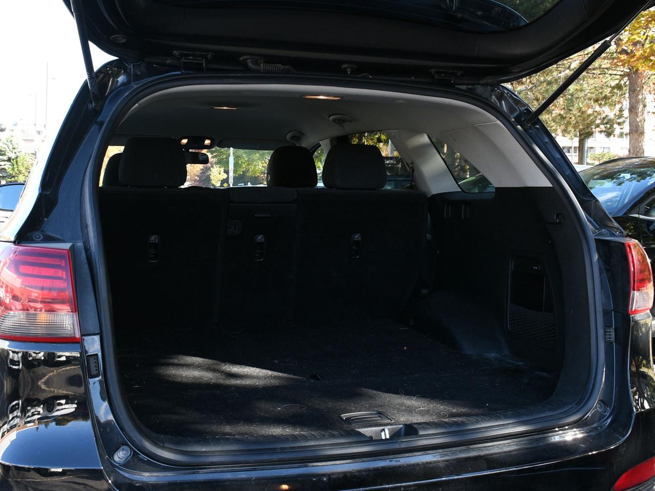 2020 Kia Sorento LX Certified   Backup Camera   Heated Front Seats Photo