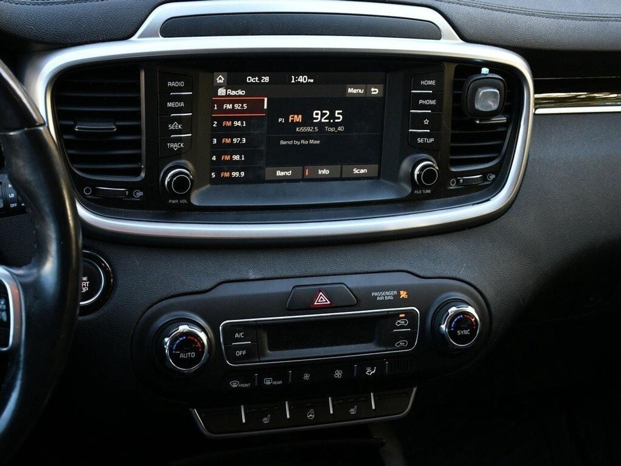 2020 Kia Sorento LX Certified   Backup Camera   Heated Front Seats Photo