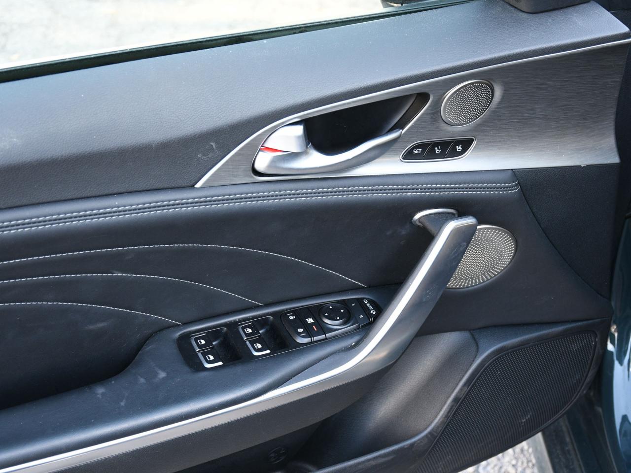 2022 Kia Stinger GT Limited Certified   Low Mileage   Fully Loaded Photo